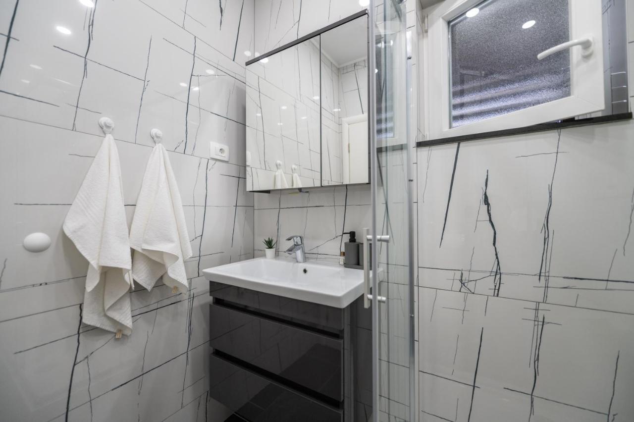 Apartmani Sani Makarska Dış mekan fotoğraf