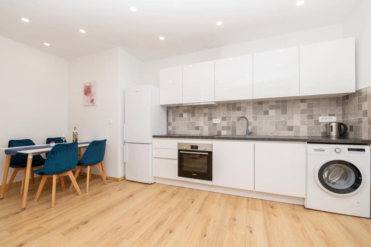 Apartmani Sani Makarska Dış mekan fotoğraf